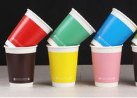 Tazas disponibles de papel calificadas para el café/el té/la leche, tazas del Takeaway del café