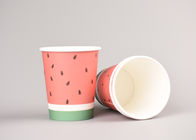 Tazas de papel disponibles para llevar de los diversos tamaños, ir impresión a todo color de las tazas de café